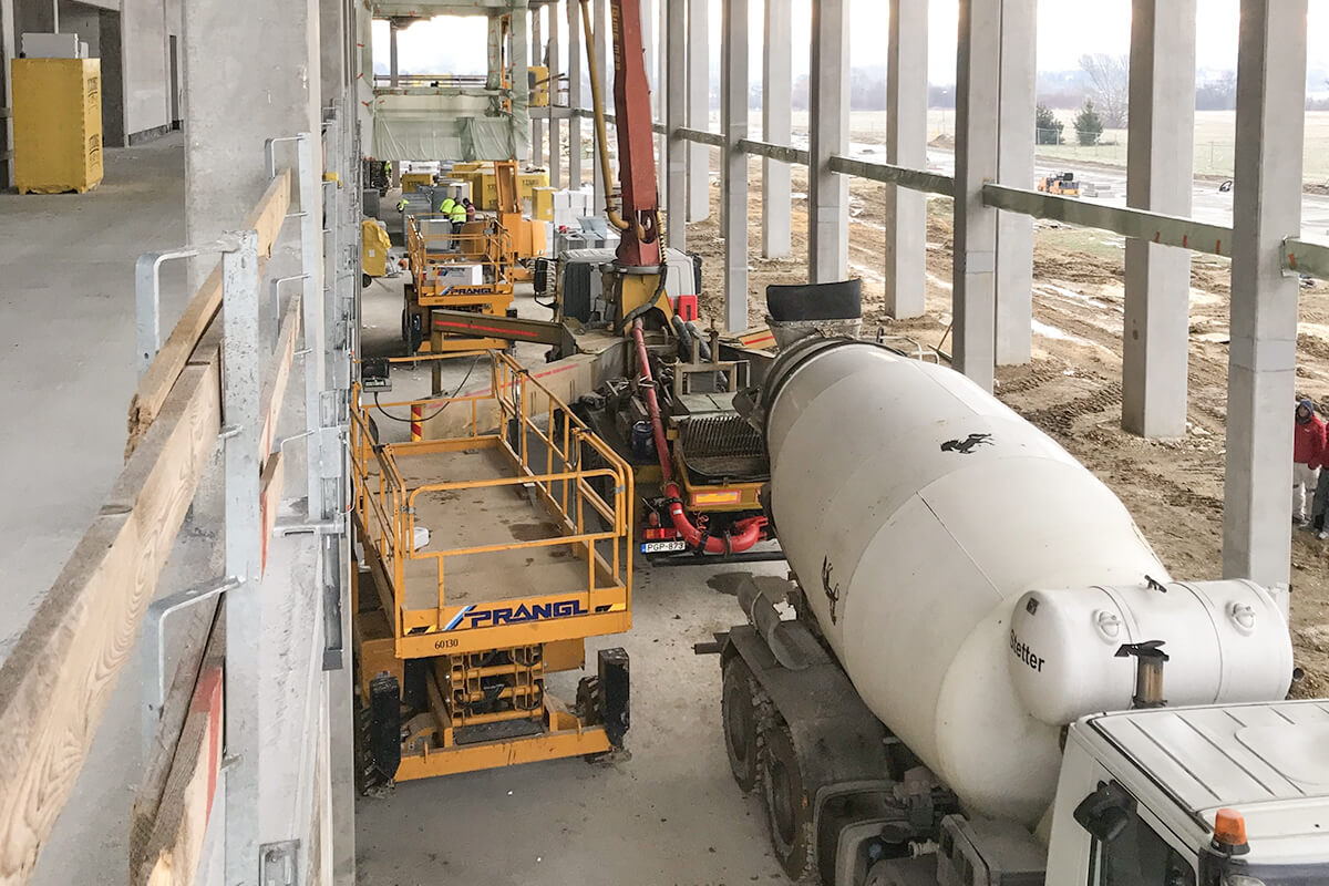 Betonlogisztika - sportcsarnokbetonozás Nagykanizsa